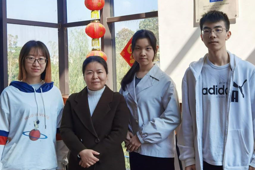 说明: //cet.91cgtop10.com/__local/2/C4/46/85C98A8A7CEE0044E6575DAB852_763AEB43_370A2.jpg?e=.jpg